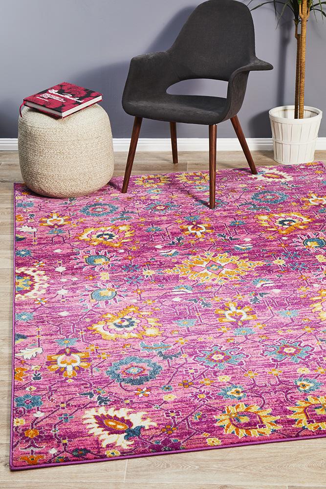 Babil Basra Bohemian Fuchsia Rug