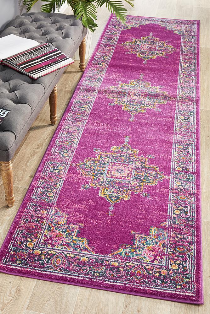 Babil Badra Bohemian Fuchsia Runner Rug