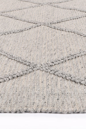 Leilani Diamond Braided Grey Rug