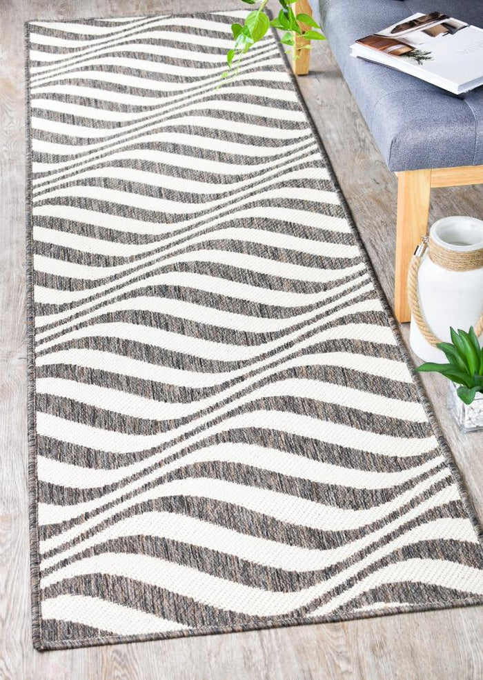Pacific Indoor Outdoor Runner Beige 7728 W71E