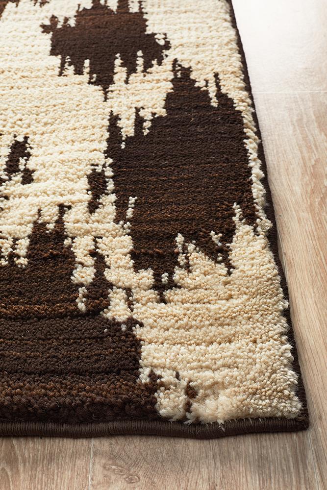 Moroccan Diamond Design Rug Chocolate - Floorsome