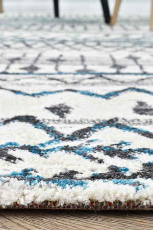 Vision 285 Cream Turquoise Rug