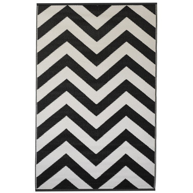 Outdoor Rug Recycled Plastic - Laguna Black and White
