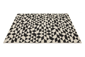 Yuma Black And Cream Modern Polypropylene Outdoor Rug